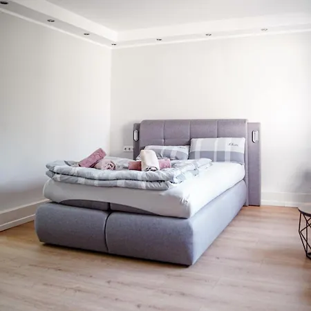 La Vista Homestay *